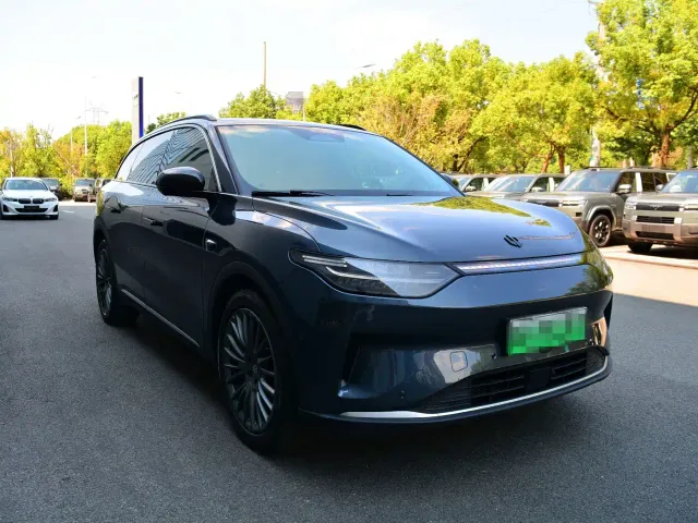 Leapmotor C11 — Фото автомобиля 3