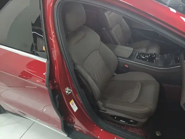 BYD Han — Фото автомобиля 24