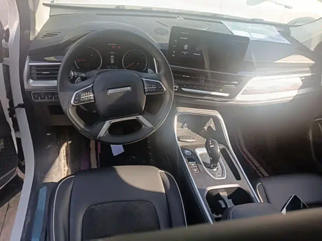 Haval H6 — Фото автомобиля 9
