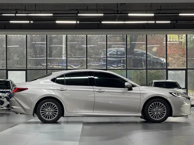 Toyota Camry — Фото автомобиля 9