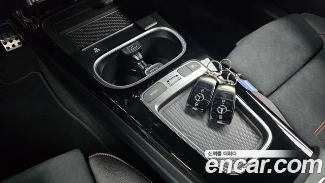 Mercedes-Benz A-Class W177 — Фото автомобиля 12