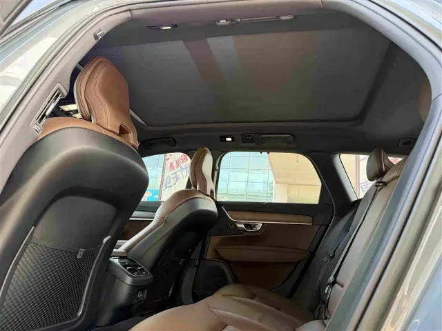 Volvo V90 — Фото автомобиля 12