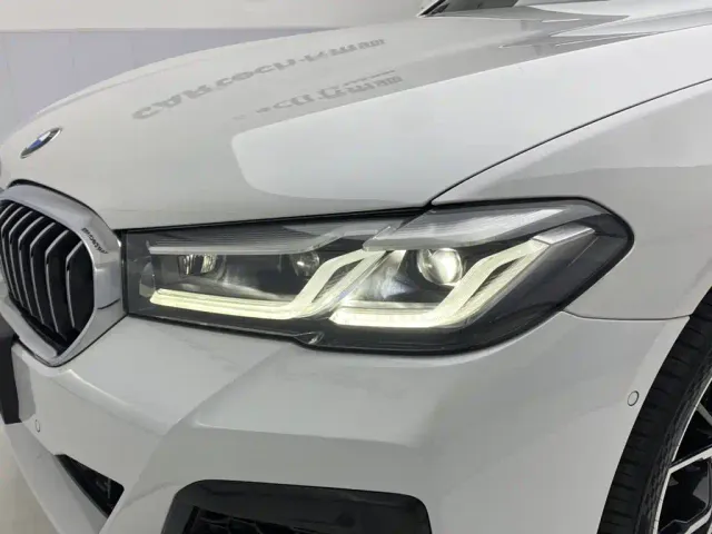 BMW 5 Series — Фото автомобиля 9