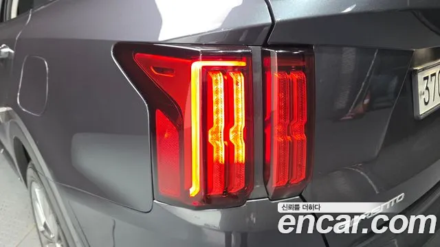Kia Sorento Sorento 4-е поколение Дизель 2.2 4WD — Фото автомобиля 18