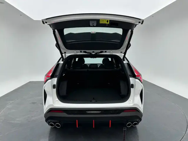 Geely Boyue — Фото автомобиля 9