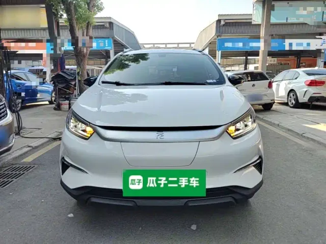 BYD Yuan Pro — Фото автомобиля 2