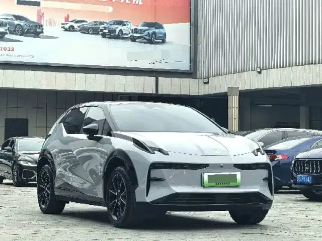 ZEEKR Zeekr X 2023 RWD YOU Edition 4-seater — Фото автомобиля 3