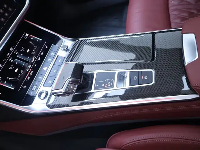 Audi Audi A7L 2024 45 TFSI quattro Black Warrior Edition — Фото автомобиля 12