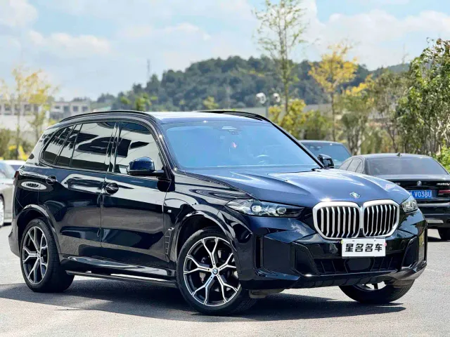 BMW X5 — Фото автомобиля 3