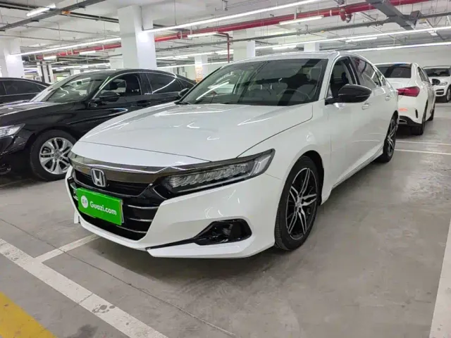 Фотография автомобиля — Honda Accord