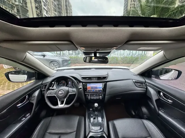 Nissan X-Trail — Фото автомобиля 14