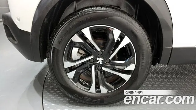Peugeot 2008 — Фото автомобиля 20