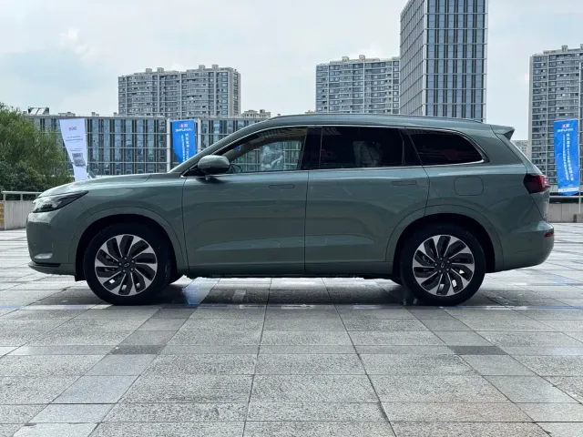 Aito M7 — Фото автомобиля 5