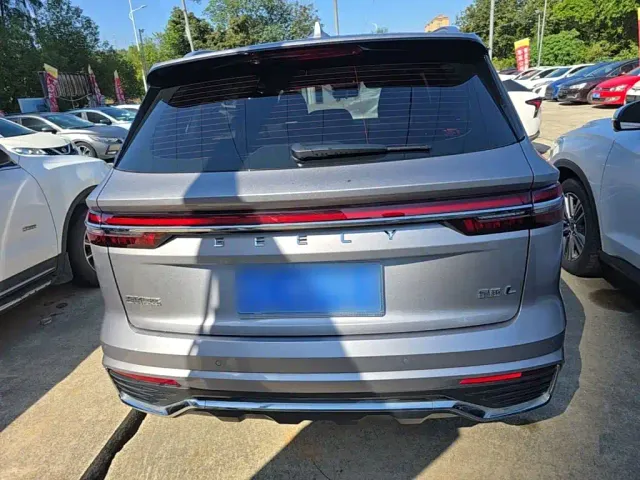 Geely Xingyue L — Фото автомобиля 5