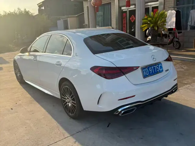 Mercedes-Benz C-Class — Фото автомобиля 6