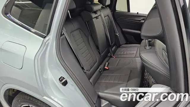 BMW X3 xDrive 20i M Sport Pro — Фото автомобиля 12
