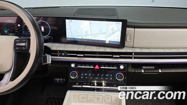 Hyundai Santa Fe MX5 — Фото автомобиля 12