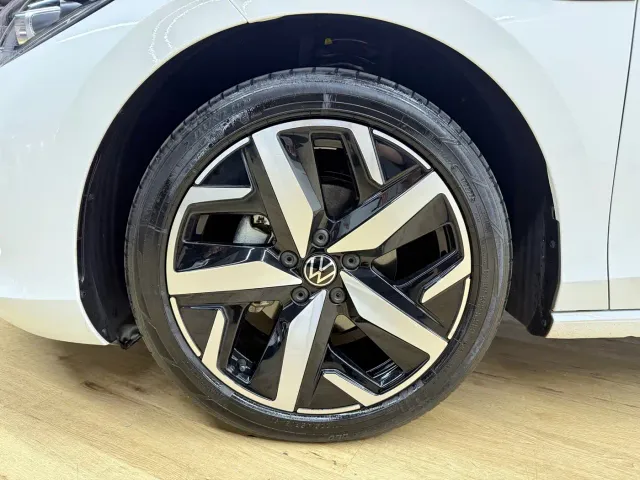 Volkswagen Lamando — Фото автомобиля 8