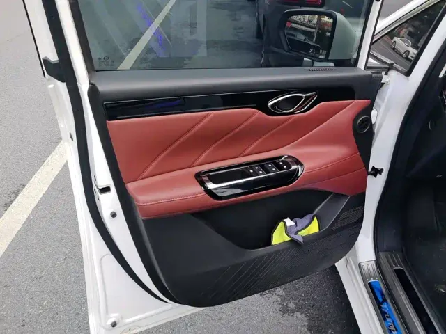 GAC Trumpchi E8 — Фото автомобиля 7
