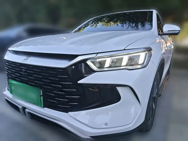 Фотография автомобиля — BYD Song Pro