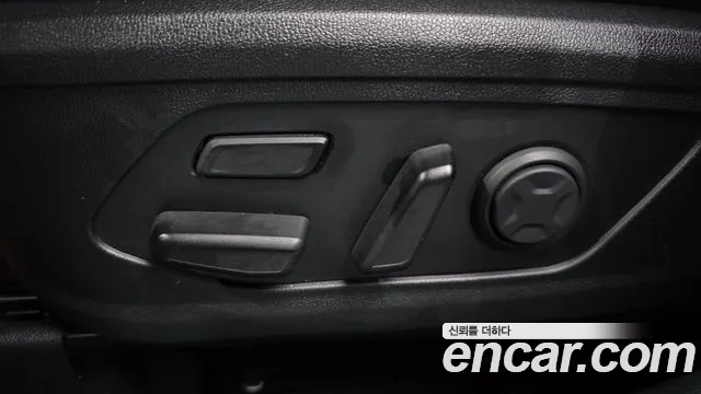Kia Sorento Sorento 4-е поколение Дизель 2.2 2WD — Фото автомобиля 26