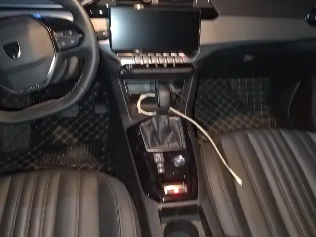Peugeot 408 — Фото автомобиля 16