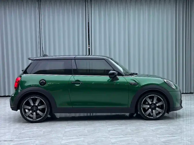 MINI Hatch — Фото автомобиля 4