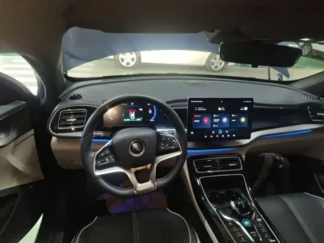 BYD Qin PLUS — Фото автомобиля 10