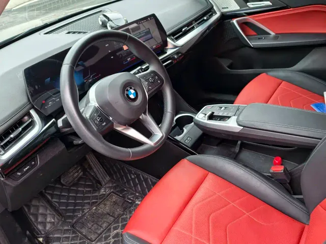 BMW X1 — Фото автомобиля 3