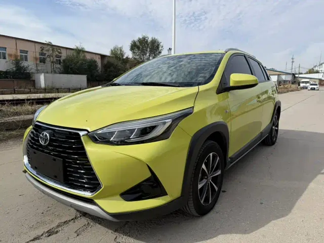 Фотография автомобиля — Toyota YARiS L Zhi Xuan