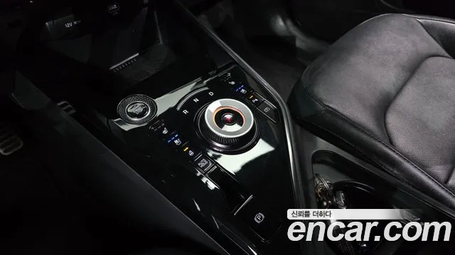 Kia Niro The All New Niro Signature — Фото автомобиля 7