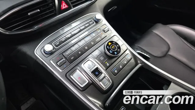 Hyundai Santafe Новый Santa Fe Бензин 2.5T 4WD — Фото автомобиля 9