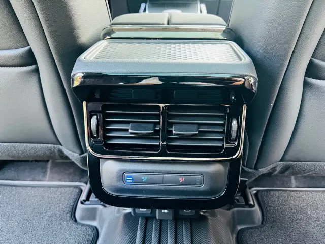 Land Rover Range Rover Evoque — Фото автомобиля 18