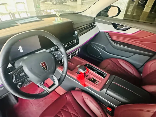 Hongqi HS5 — Фото автомобиля 5