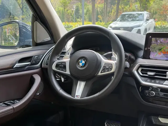 BMW X3 — Фото автомобиля 14