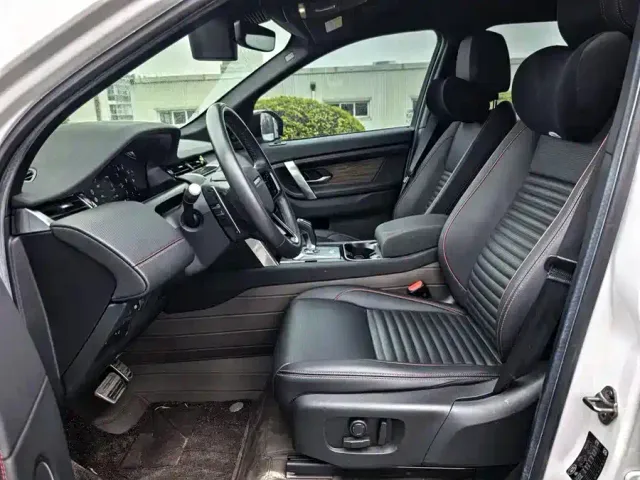 Land Rover Discovery Sport — Фото автомобиля 4