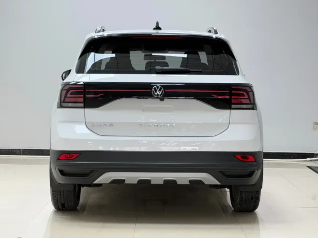 Volkswagen T-Cross — Фото автомобиля 5