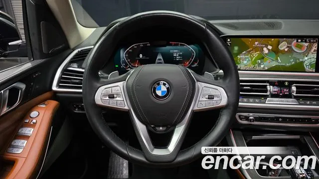 BMW X7 — Фото автомобиля 12