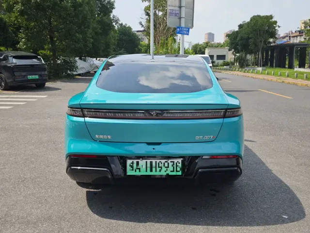 Dongfeng eπ 007 — Фото автомобиля 11