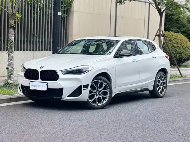 BMW X2 — Фото автомобиля 4