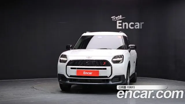 Mini Countryman — Фото автомобиля 3