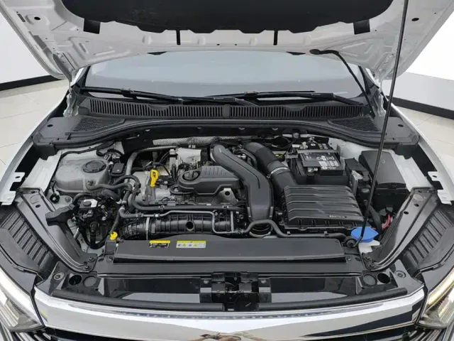 Volkswagen Sagitar — Фото автомобиля 10