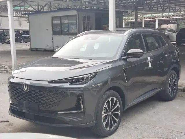Фотография автомобиля — Changan CS55PLUS PHEV
