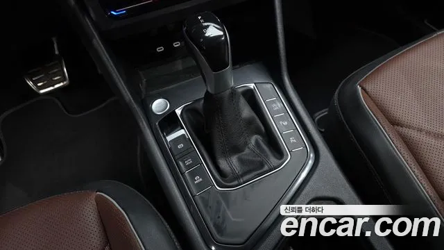 Volkswagen Tiguan — Фото автомобиля 9