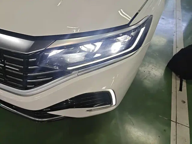 Volkswagen Passat — Фото автомобиля 23