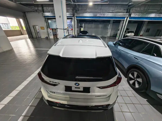 BMW X1 — Фото автомобиля 10
