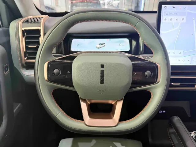 iCAR 03 — Фото автомобиля 8