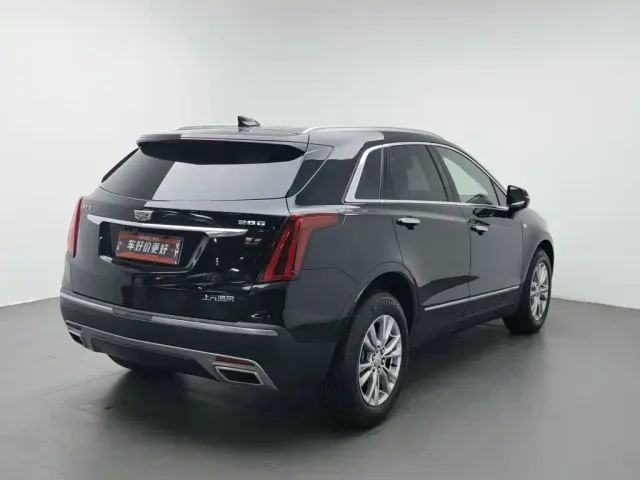 Cadillac XT5 — Фото автомобиля 2