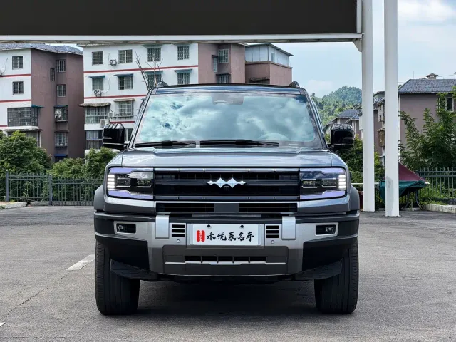 BYD FangChengBao Leopard 5 — Фото автомобиля 2