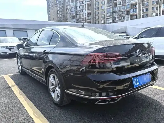 Volkswagen Magotan — Фото автомобиля 9
